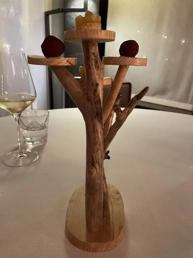 Amir Hefni_Restaurant L'Almandin_Saint-Cyprien_avis