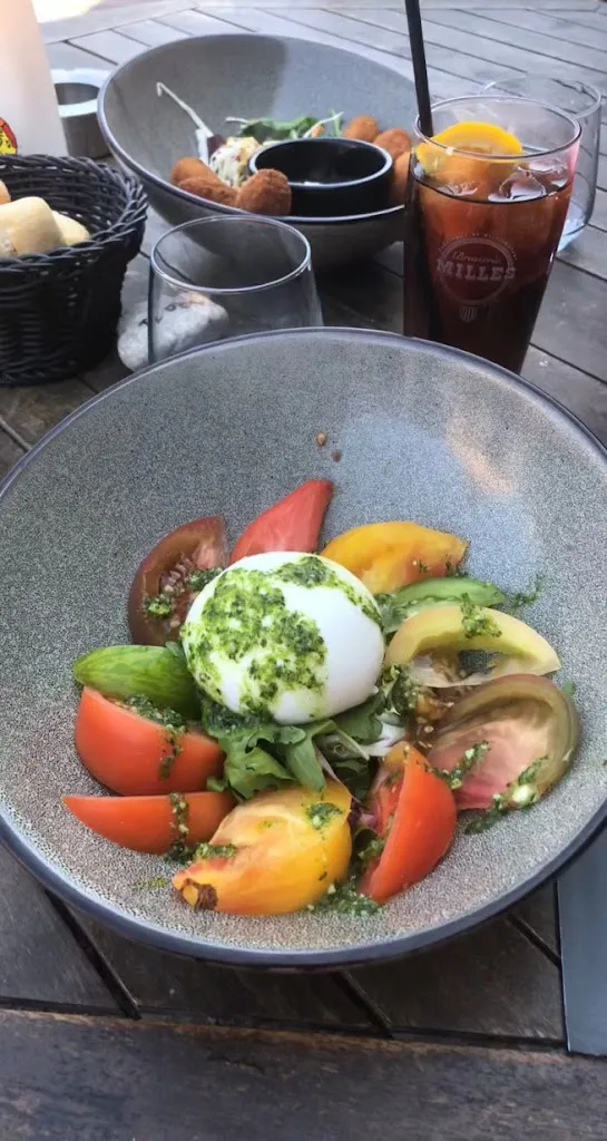 Temple beach_Saint-Cyprien_slider_image_2