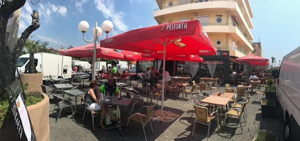 Restaurant Le Méditerranée Restaurant in Saint-Cyprien