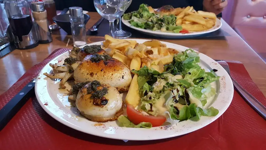 Restaurant Le Méditerranée_Saint-Cyprien_slider_image_3