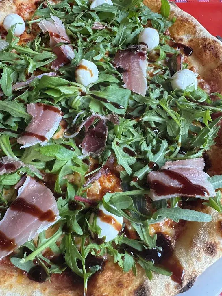 Willow Dawn_5cypriens_Saint-Cyprien_review