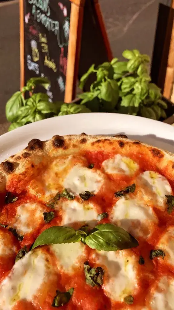 5cypriens_Saint-Cyprien_slider_image_3