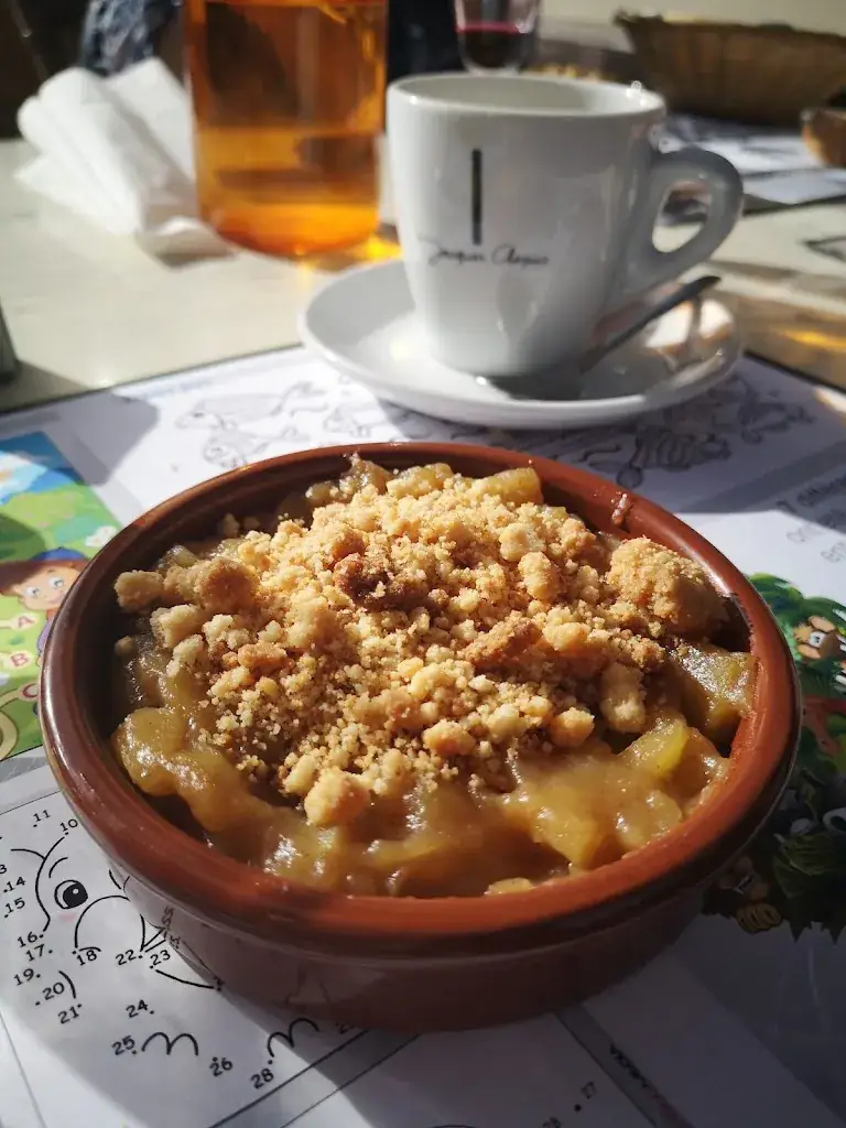 Salut GaGa_restaurant-café a la ravarine_Saint-Genest-Malifaux_review