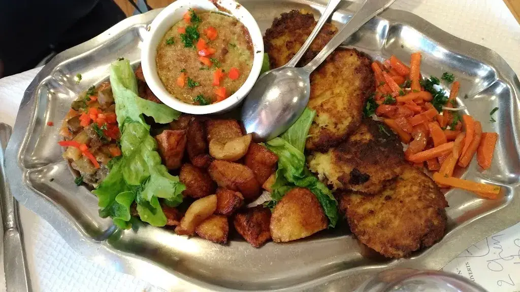 Montmartin Restaurant restaurant in Saint-Genest-Malifaux