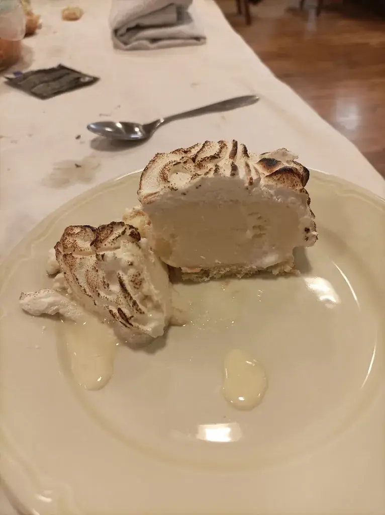 Montmartin Restaurant_Saint-Genest-Malifaux_slider_image_3