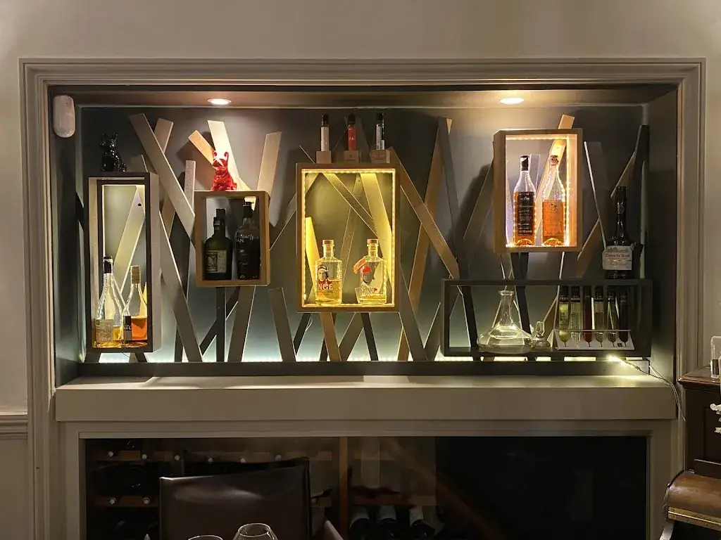 Anthony C_Amphitryon Capucine_Clermont-Ferrand_review