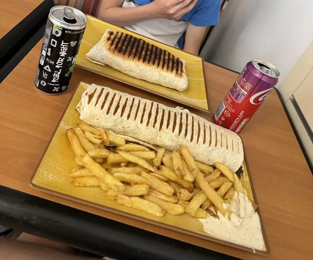 Le kebab des combrailles_Saint-Georges-de-Mons_slider_image_2