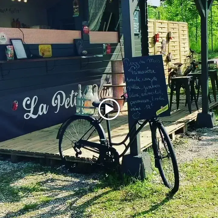 La Petite Guinguette_Saint-Geoire-en-Valdaine_slider_image_3