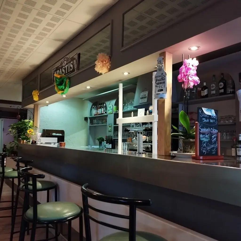 Au 1884_Velanne_slider_image_1