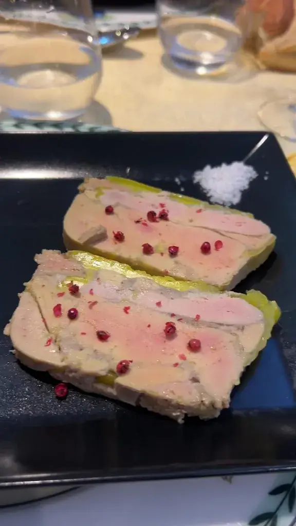 Restaurant Gourjux les Bergeronnettes_Champagneux_slider_image_2