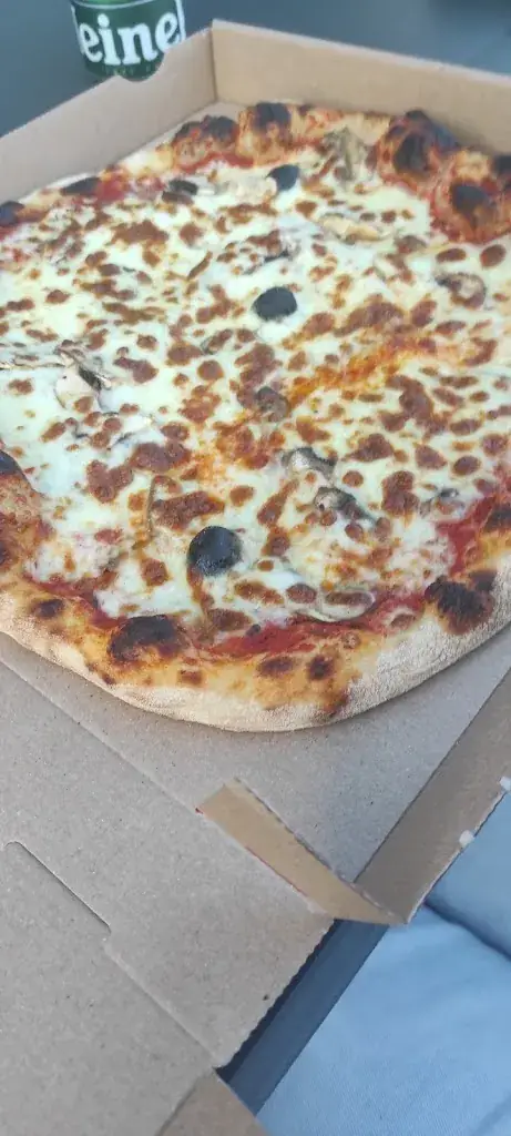 Menu_Pizza Mania_Saint-Germain-Laprade_image_2