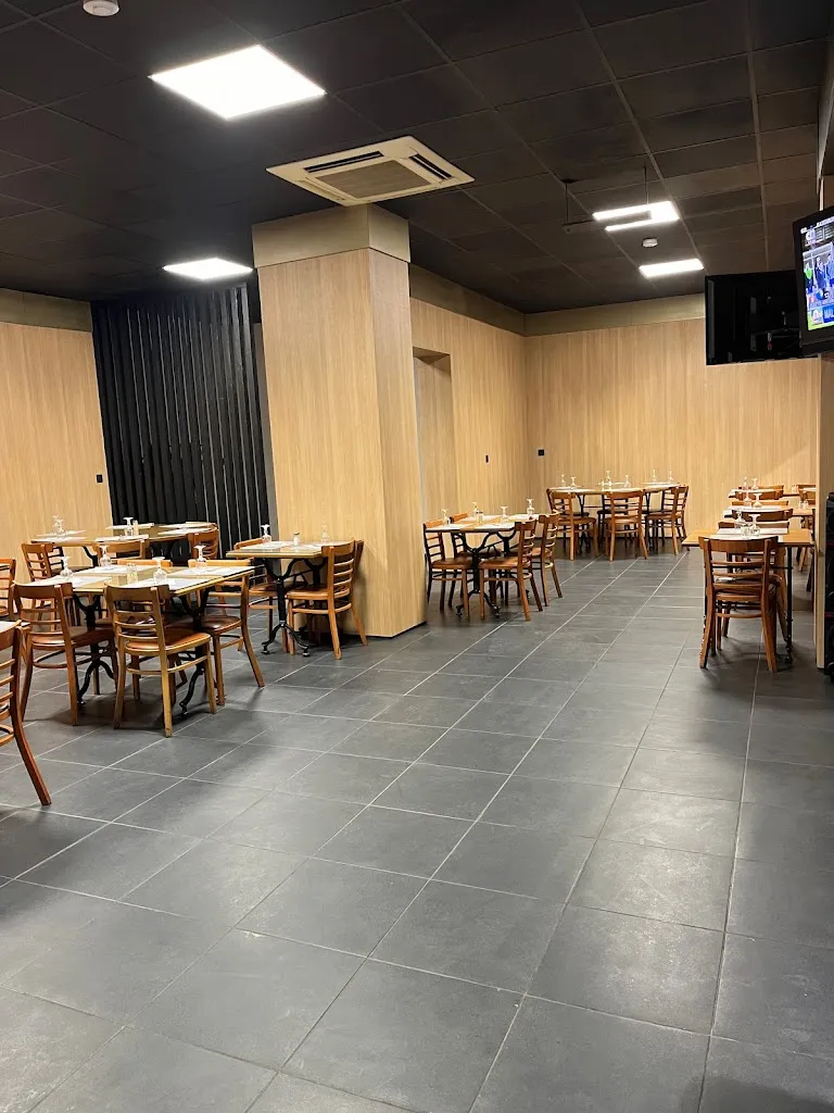 Le Salvador restaurant in Saint-Fons