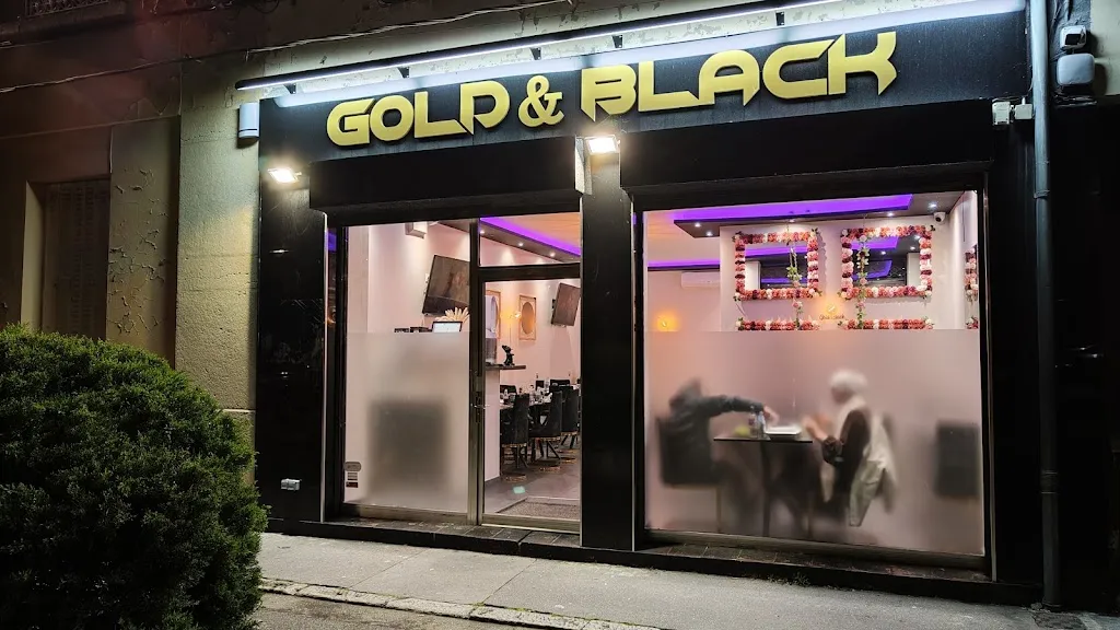 Gold & black_Saint-Fons_slider_image_1