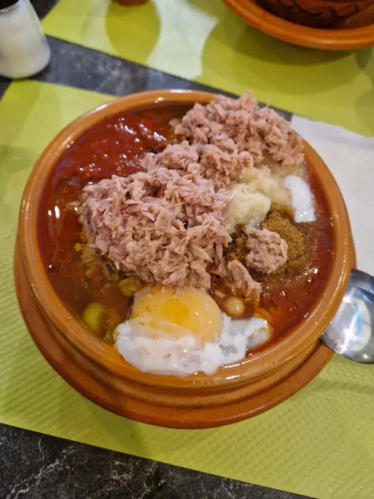 Sirine charchari_Restaurant La Palme_Saint-Fons_review