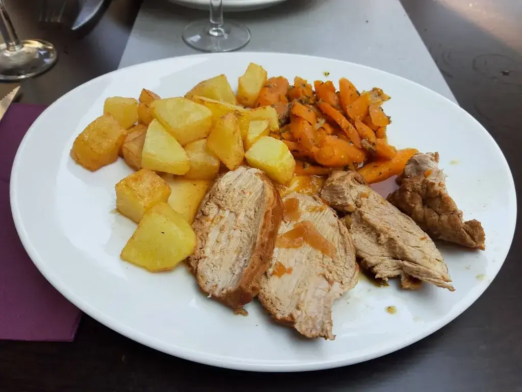 Bar Le Liberty Restaurant_Saint-Fons_slider_image_3