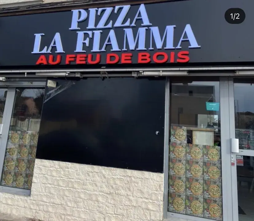 Pizza La Fiamma restaurant in Saint-Fons