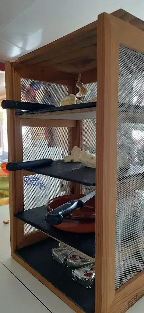 Luc Viguie_Le Contact Restaurant Bar_Saint-Gérand-le-Puy_review