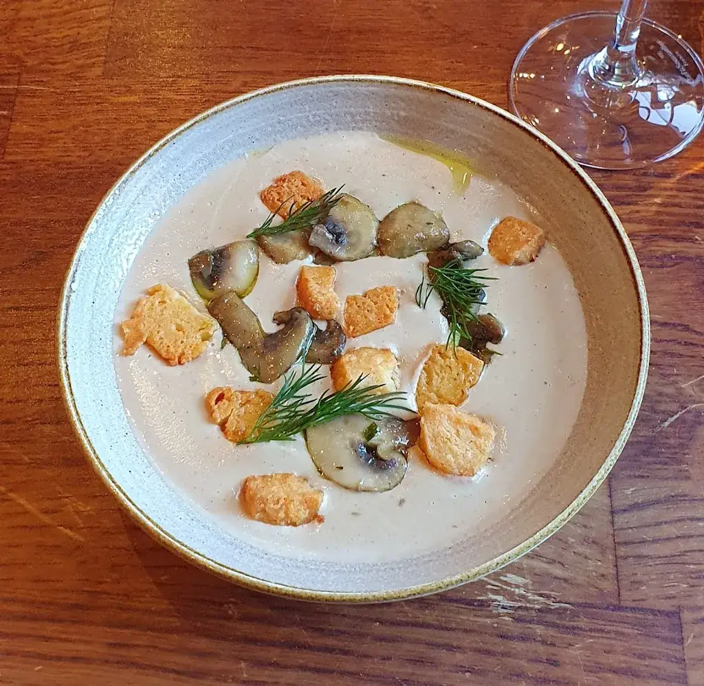 Le Chardonnay_Clermont-Ferrand_slider_image_3