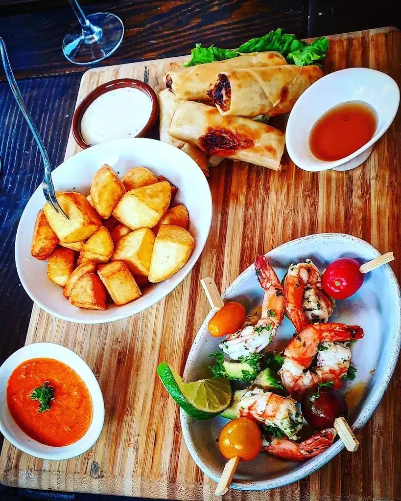 BISTROT SAINTE CATHERINE restaurant in Saint-Galmier