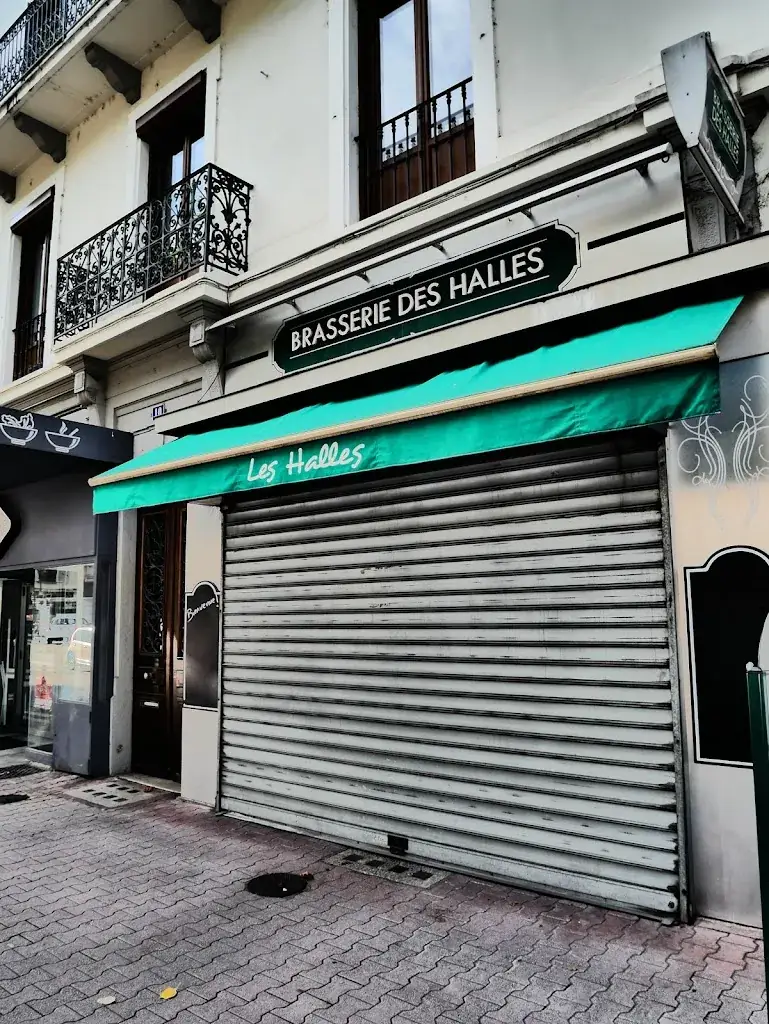 BRASSERIE DES HALLES restaurant in Aix-les-Bains