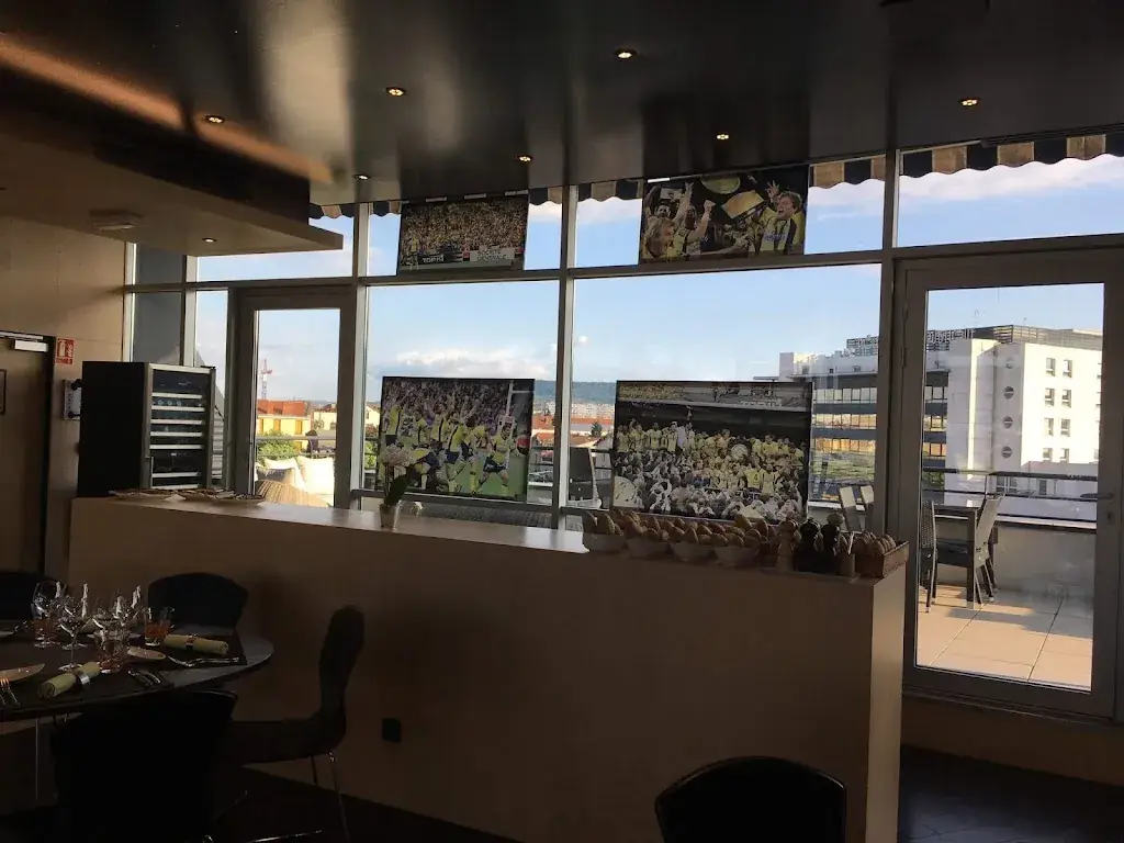 Arvind Yerram_L'En-But_Clermont-Ferrand_review