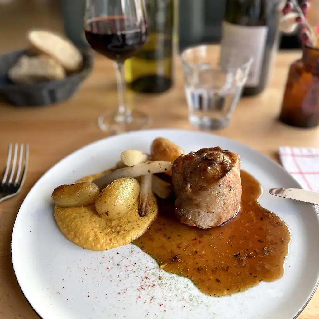 Restaurant La Poste Tout Simplement_Saint-Galmier_slider_image_3