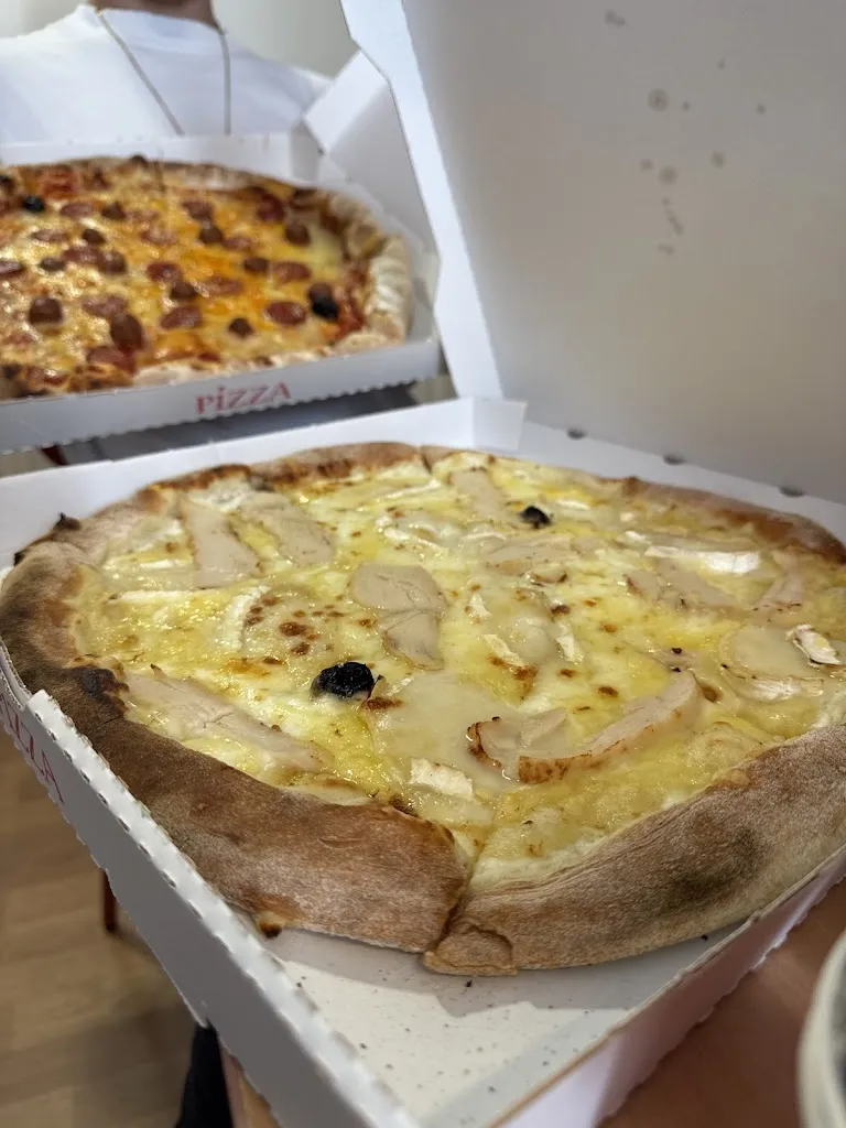 Donlucapo_Le Venezia_Saint-Galmier_review