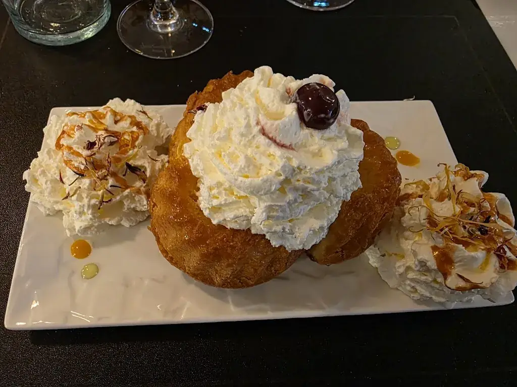 O'lala Bar & Restaurant_Saint-Germain-sur-Ay_slider_image_3