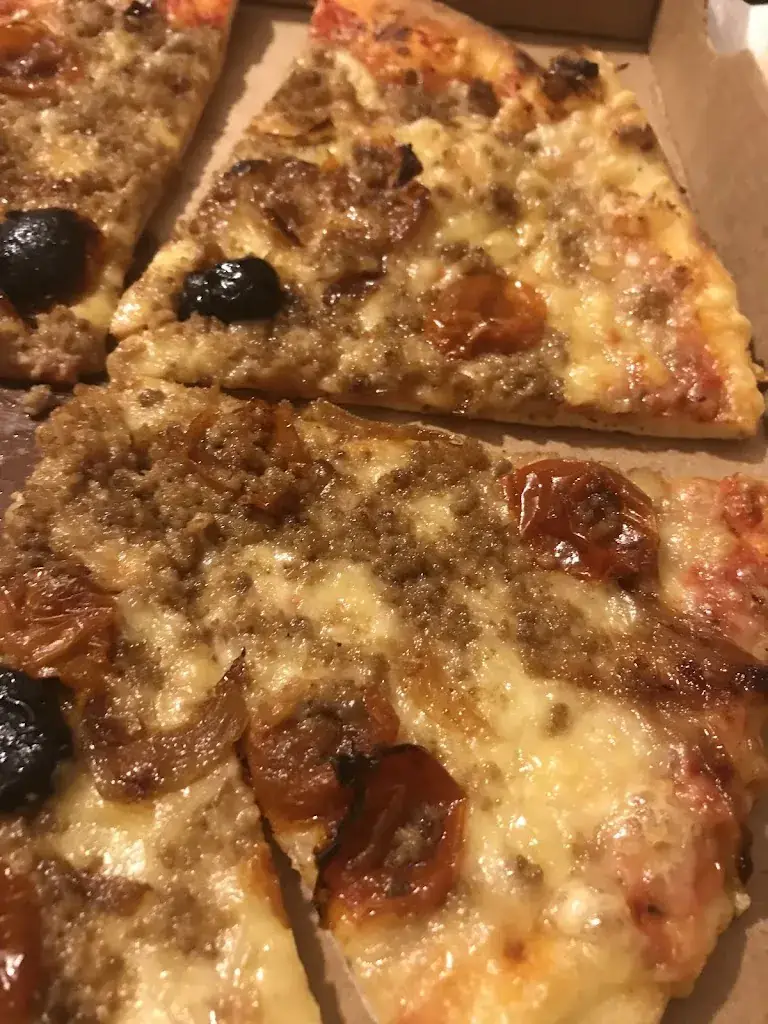 LA PIZZAMIS_Saint-Héand_slider_image_2