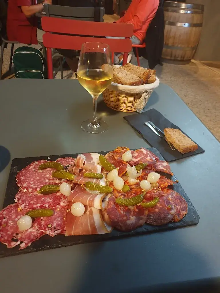 Menu_La Dégust’_Saint-Genis-Pouilly_immagine_4