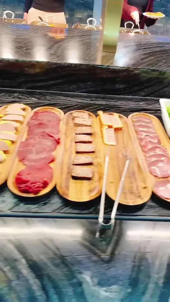 Pékin Wok_Saint-Genis-Pouilly_slider_image_2