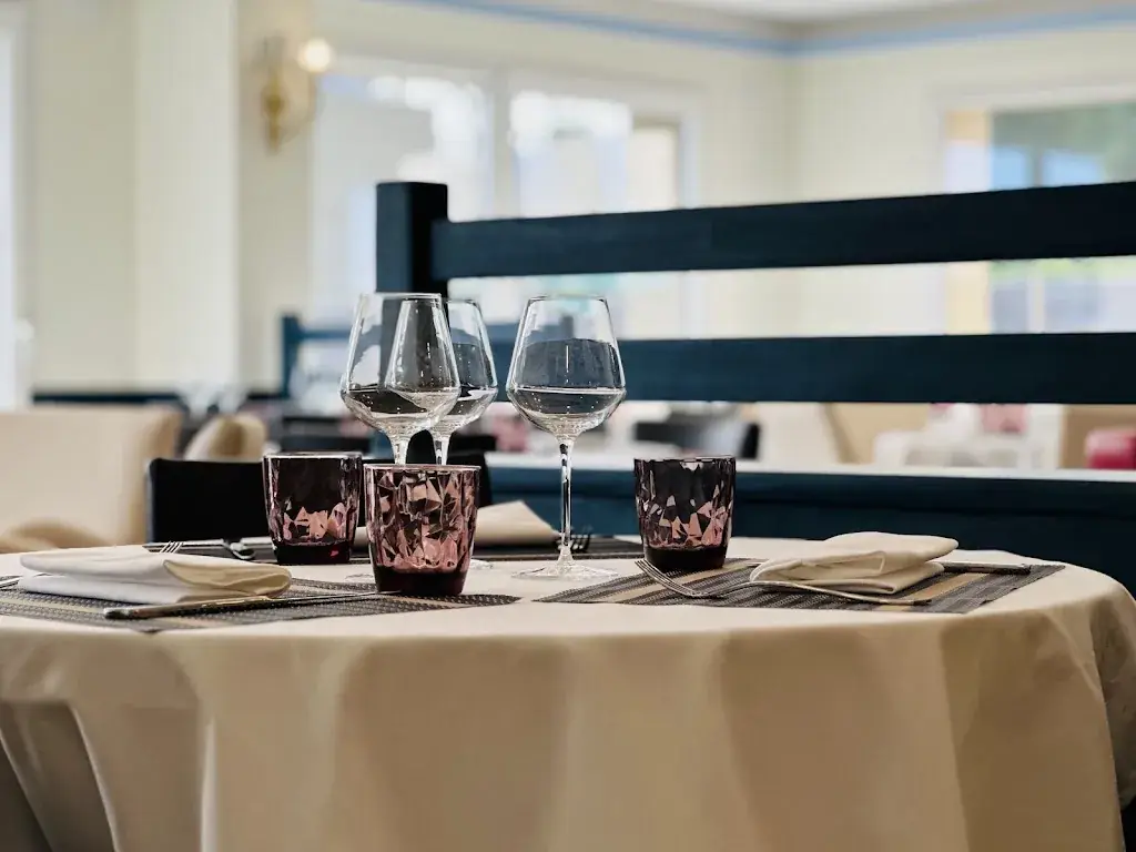 Restaurant La Marée restaurant in Saint-Genis-Pouilly