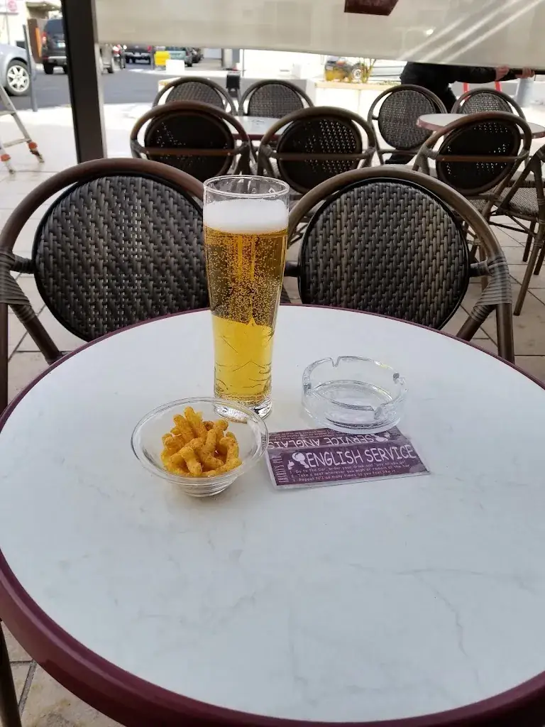 Ken the Mucker_Charly's_Saint-Genis-Pouilly_review