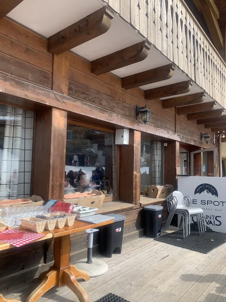 Le spot mont blanc restaurant in Saint-Gervais-les-Bains