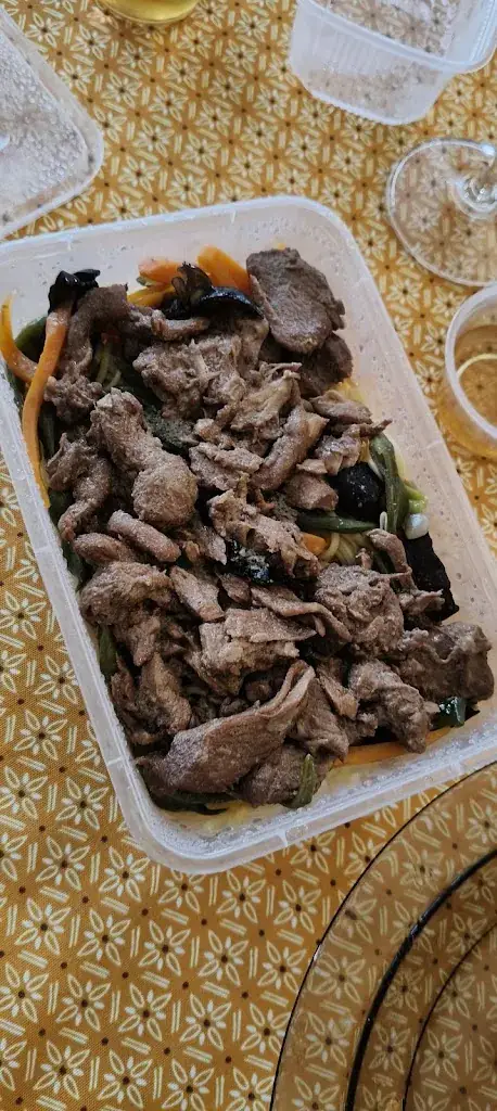 Sunday Asia_Saint-Germain-Laval_slider_image_2