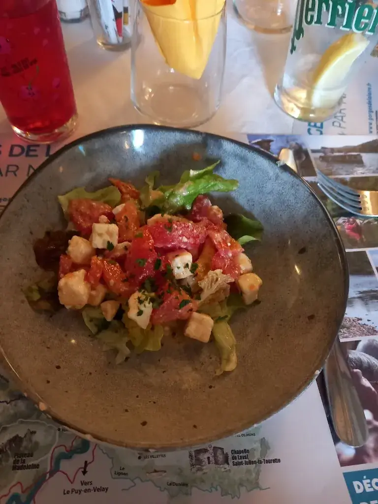 Trésor Mam ́s_Bar-Restaurant 