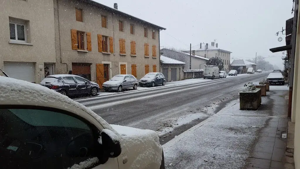 Restaurant Le Relais restaurante en Saint-Hilaire-du-Rosier