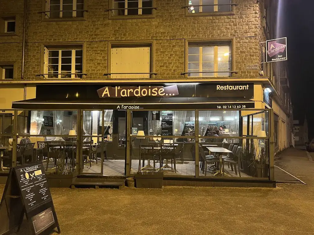 A l'ardoise_Saint-Hilaire-du-Harcouët_slider_image_1