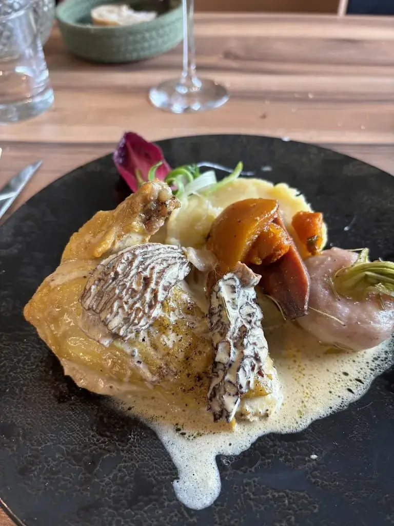 R P_Restaurant bar Trois p’tits points_Bully_review