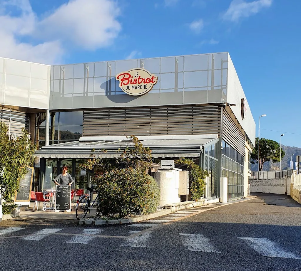 Bistrot du marché Saint-Jean-De-Muzols Restaurant in Saint-Jean-de-Muzols