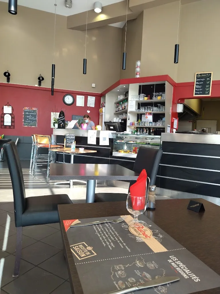 Bistrot du marché Saint-Jean-De-Muzols_Saint-Jean-de-Muzols_slider_image_3