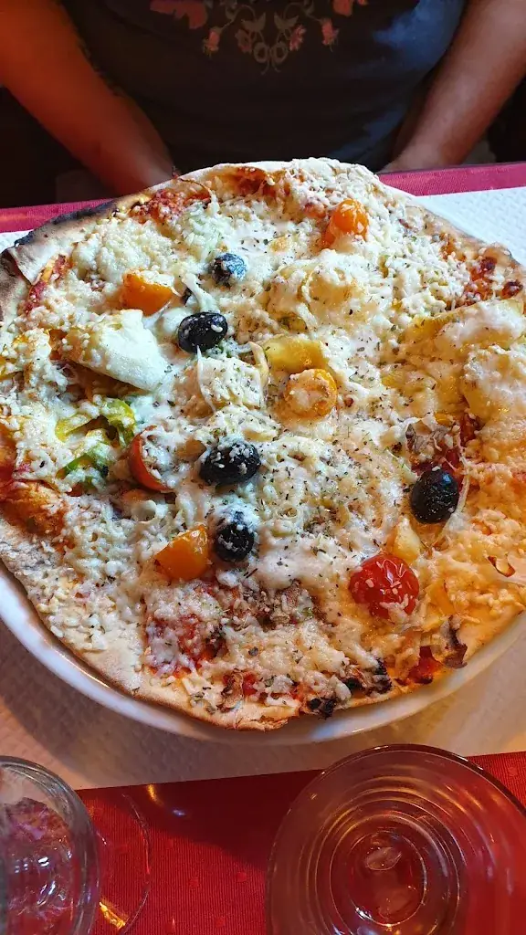 Menu_Gino's Pizzeria_Saint-Jean-de-Bournay_image_8