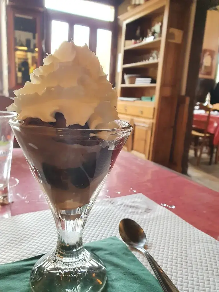 Gino's Pizzeria_Saint-Jean-de-Bournay_slider_image_2