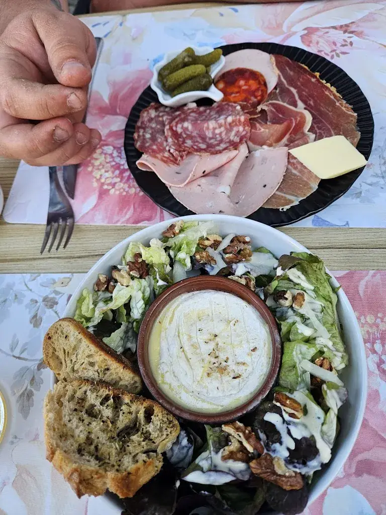 ANDRIEUX Emilie_Restaurant L' Absolem_Saint-Jean-de-Soudain_review