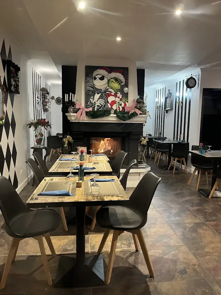 Restaurant L' Absolem_Saint-Jean-de-Soudain_slider_image_3