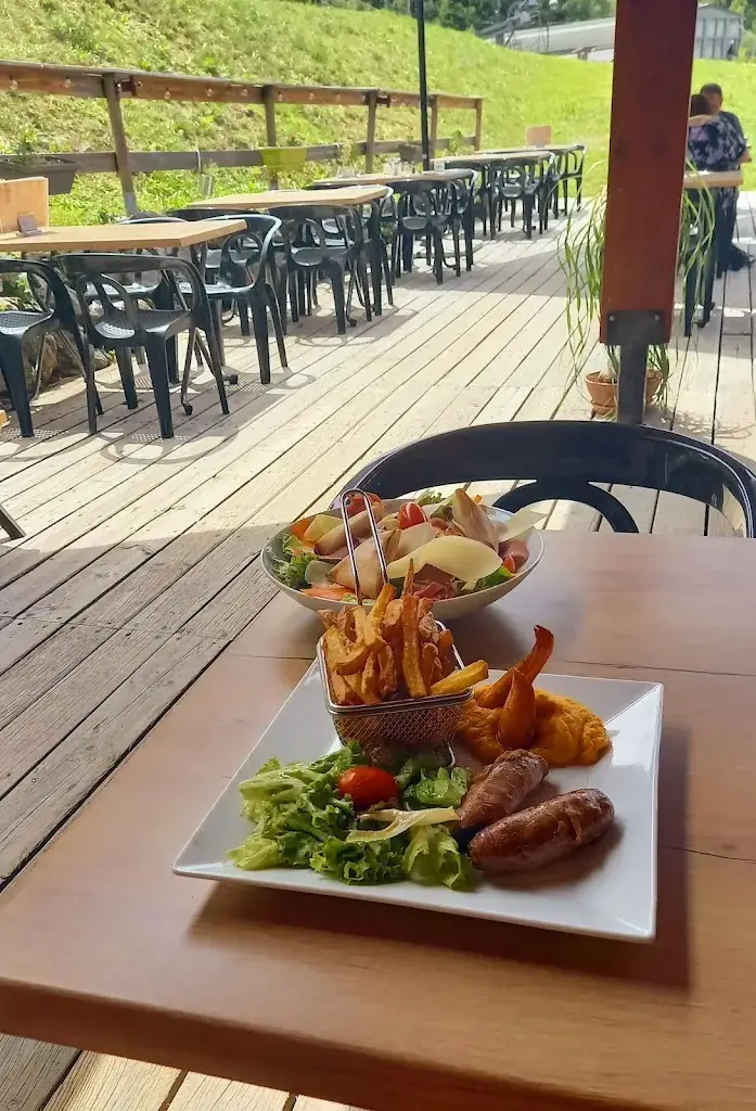 Restaurant l'Alambix_Saint-François-Longchamp_slider_image_2