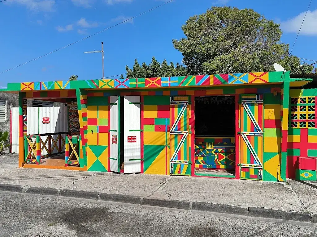 Les Pieds dans l'Eau_Guadeloupe_slider_image_1