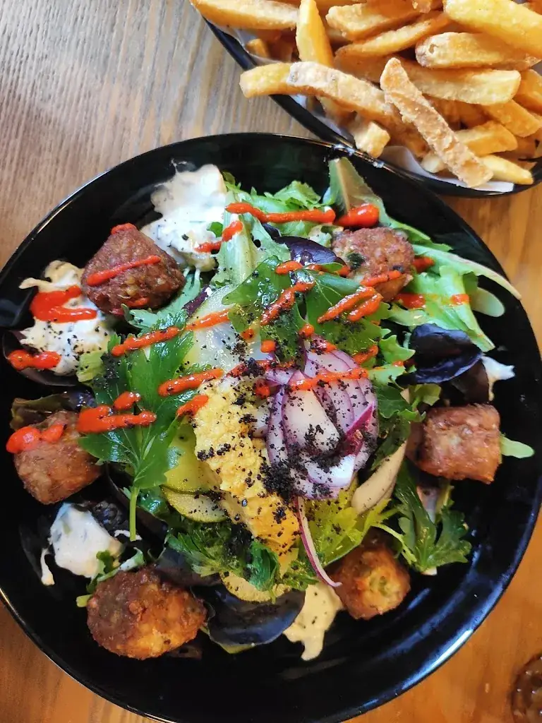 Sarah Watts_La Maison des Pratz_Saint-Gervais-les-Bains_review