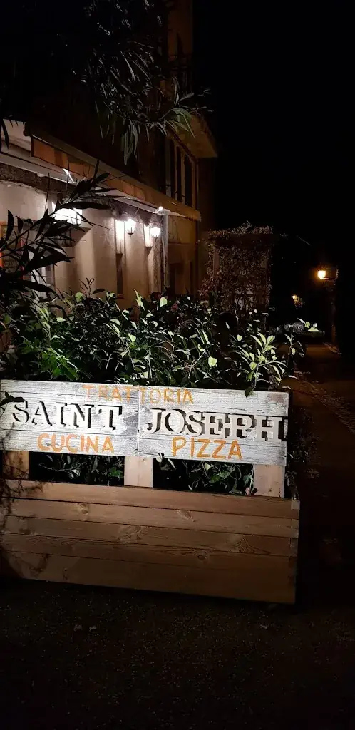Kate Hickey_Trattoria Saint Joseph_Grimaud_avis