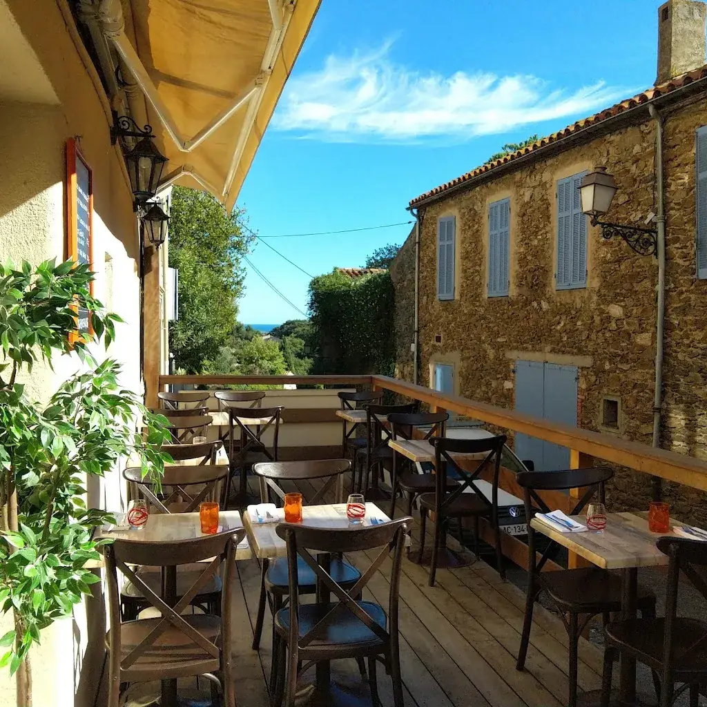 Trattoria Saint Joseph restaurante en Grimaud